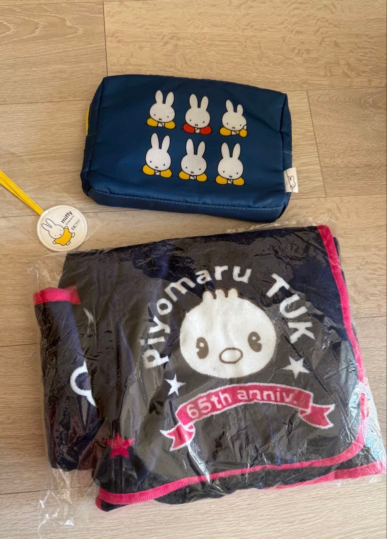 新品TOYOTA 純正 チャイルドシート 新生児　NEO　G-Child