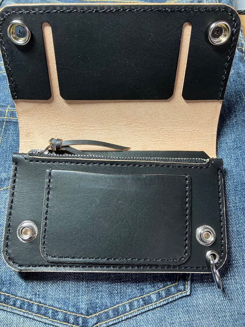 ミドルトラッカーウォレット・カードポケット付きケース