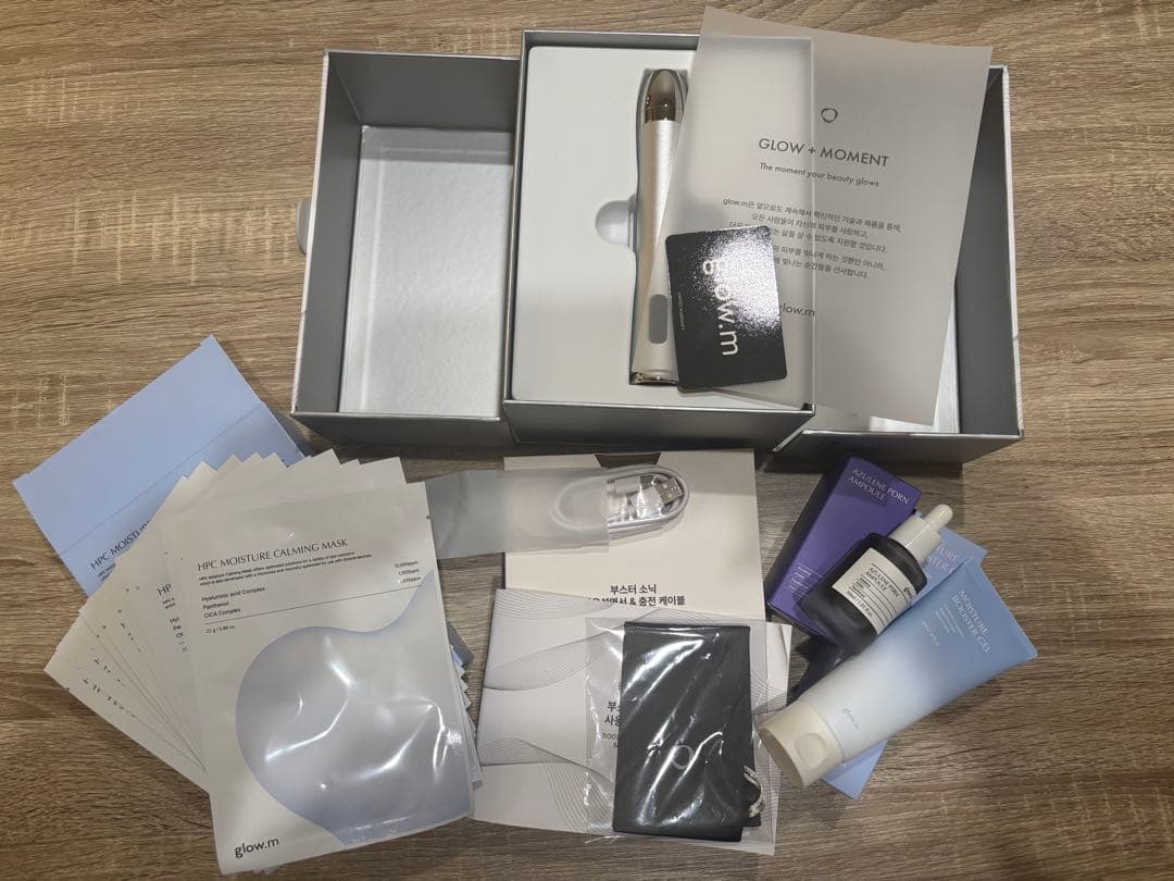 glow.m ブースターソニック　美顔器　フェイスパック