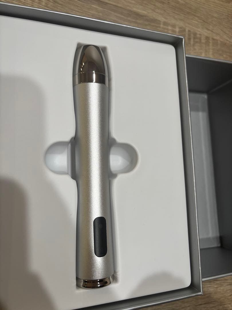 glow.m ブースターソニック　美顔器　フェイスパック