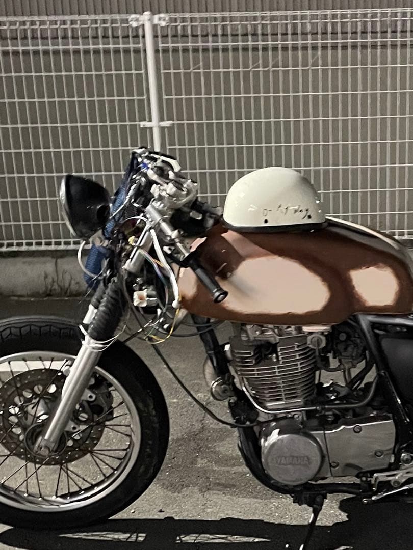 〈ダイオウ〉さん デイトナ ノートンタンク 16L