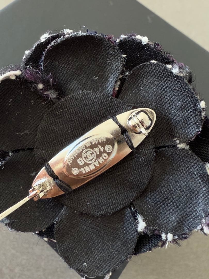 シャネル ココマーク カメリア 14K コサージュ