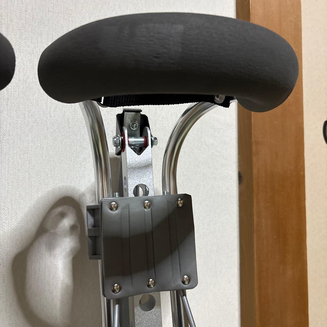 ジャンピングスティルト　スカイライナー　靴　大道芸　カンガルーシューズ