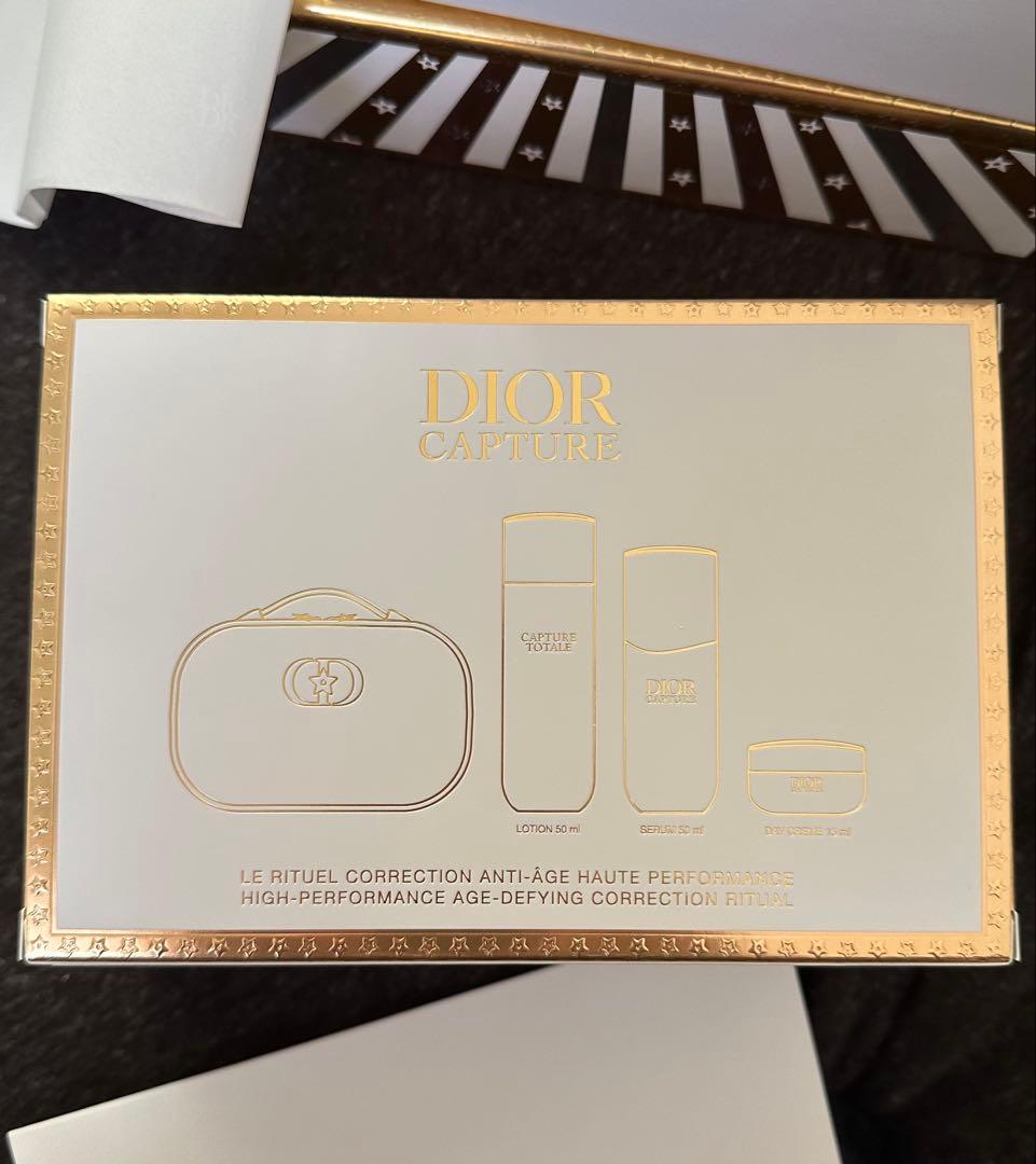 Dior クリスマスコフレ 2025