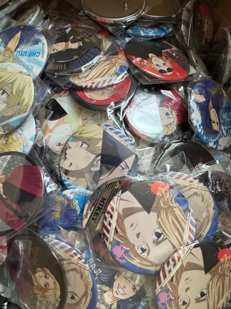 3日間限定半額セール！！！グッズ　大量　缶バッジ多め　100点以上　早いもの勝ち