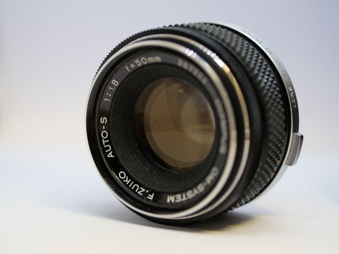 Olympus フィルム一眼レフカメラ F.Zuiko 50mm