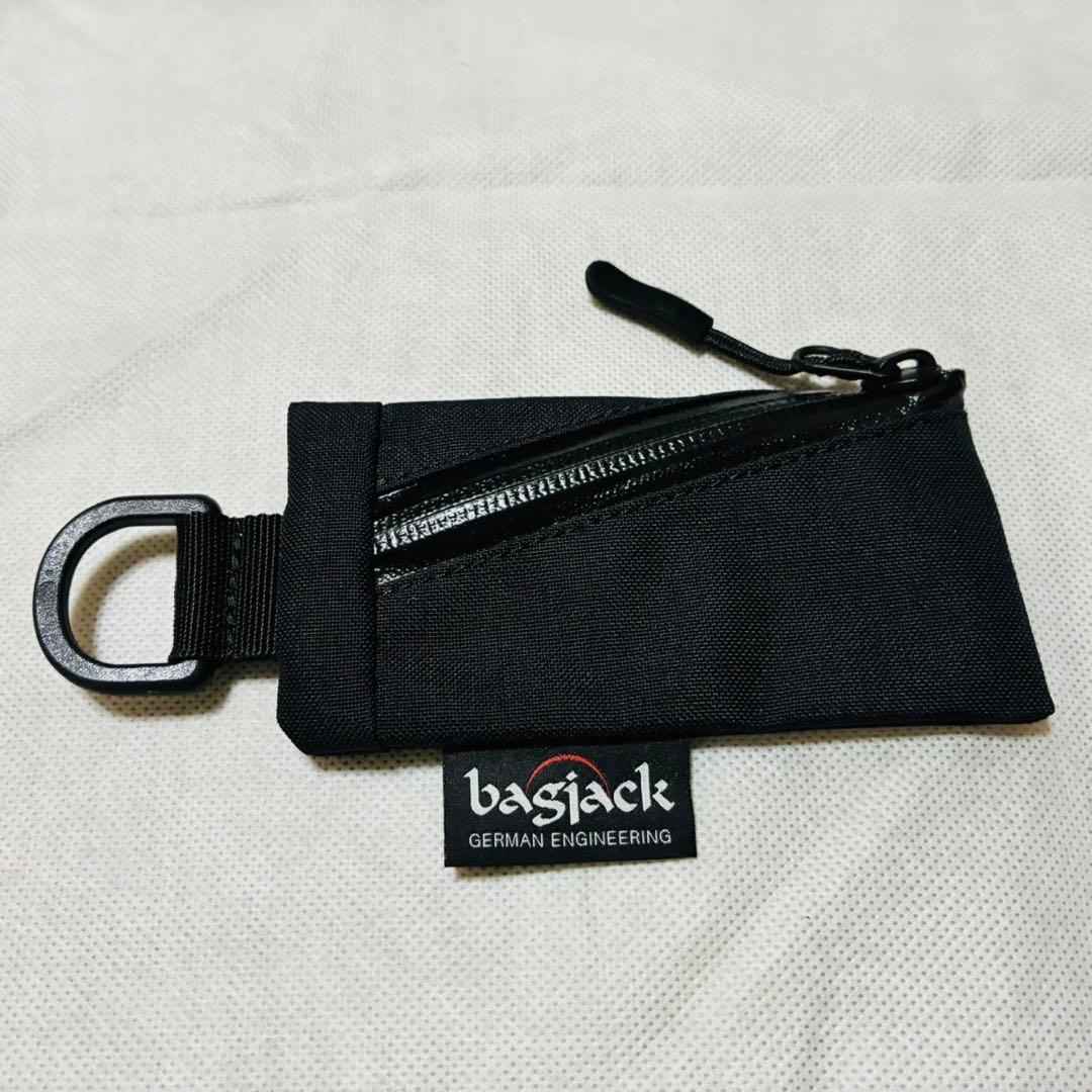 【未使用】バッグジャック　カードホルダーツイスト　モバイル　ブラック　ミニサイズ