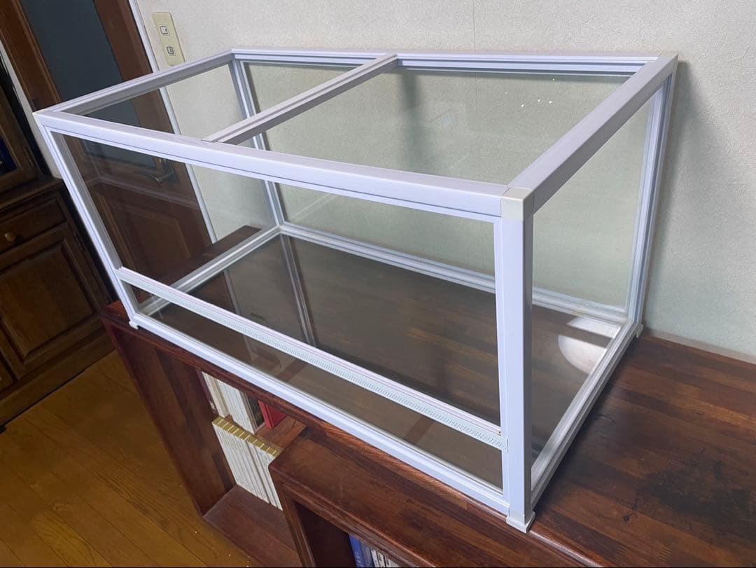 爬虫類　ケージ 90 45 ガラス・金属製　メッシュフタ付き