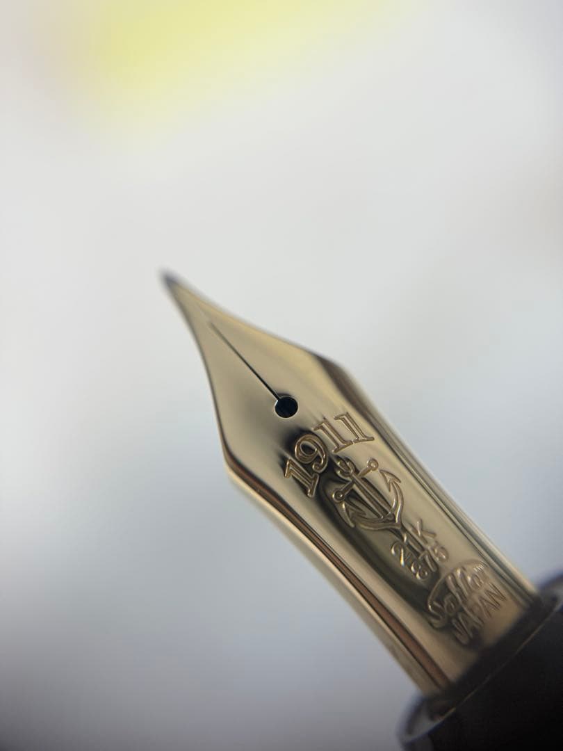 セーラー万年筆長刀研ぎ