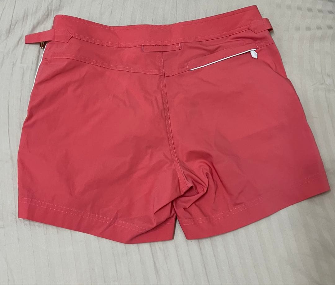 【着用1度】TOM FORD 赤 ショートパンツ　水着
