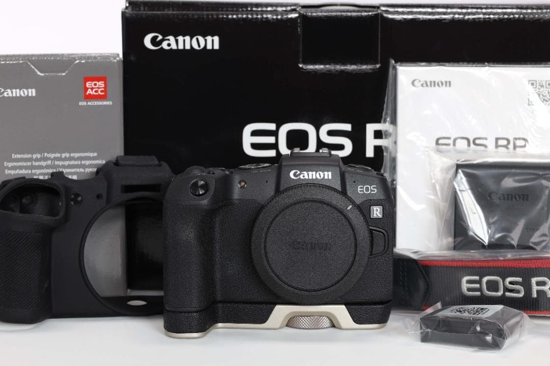 Canon EOS RP ミラーレス一眼カメラ 純正グリップ付き