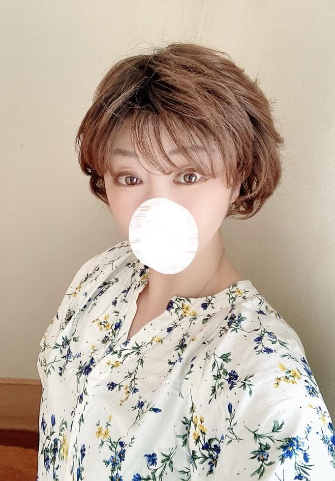 MALIBU マリブ　フェザリーカールショート　チョコブラウンプリン