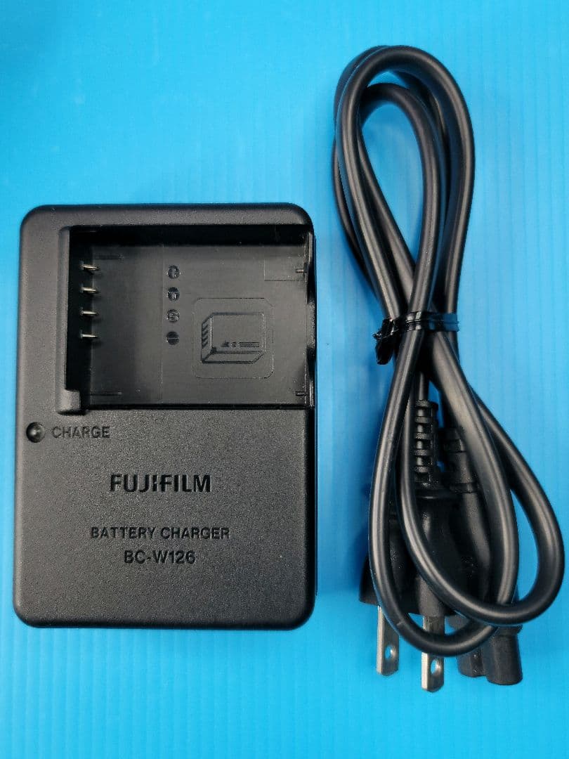 デジタルカメラ FUJIFILM FinePix HS50EXR