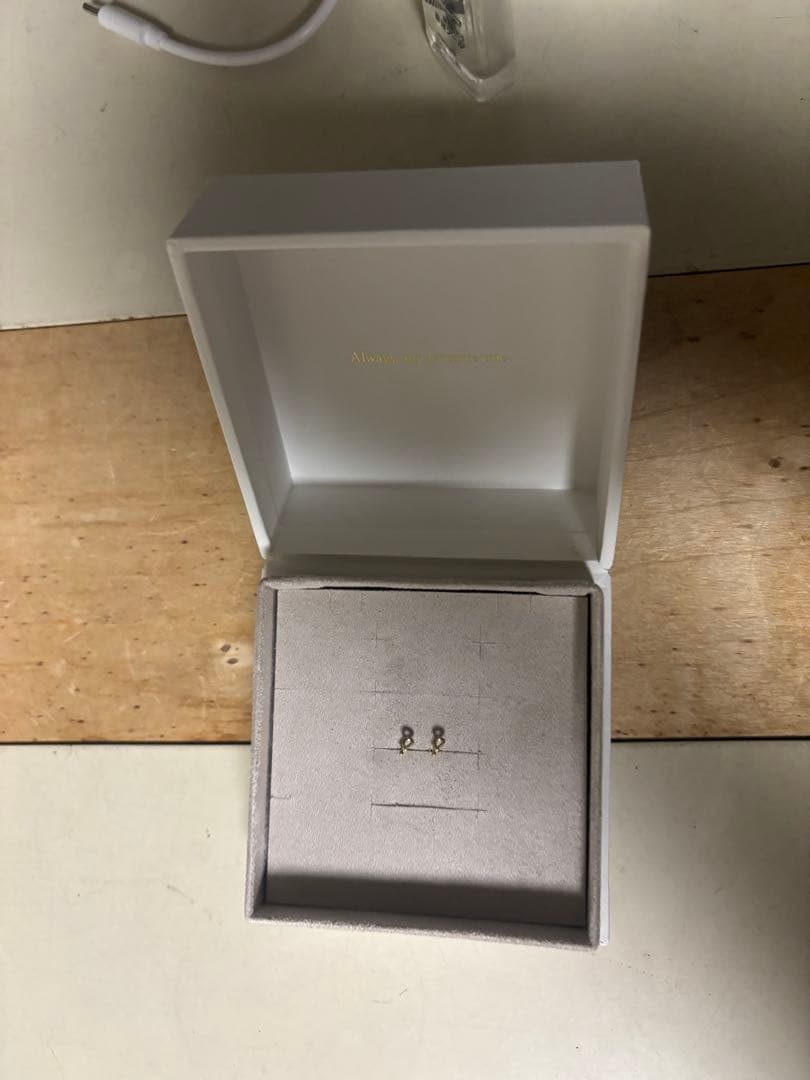 ete ピアス　10金