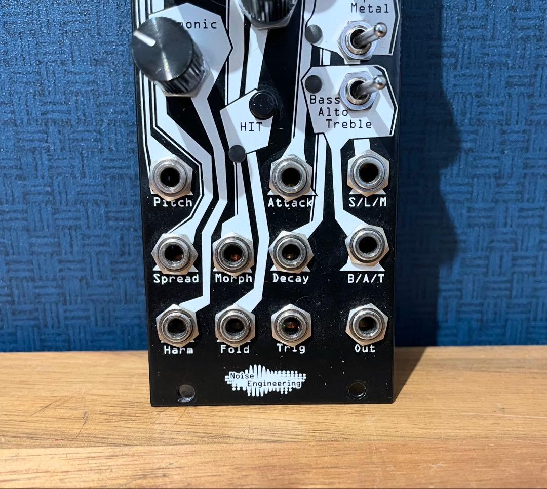 Basimilus Iteritas Alter ユーロラック モジュラーシンセ