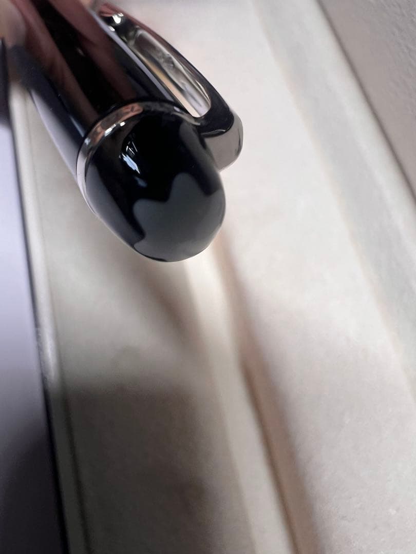 MONT BLANC 黒 ボールペン 本体 専用ケース付き　美品