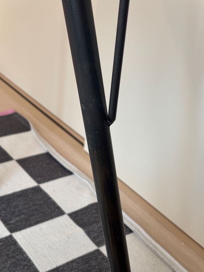 ACME Furniture アクメファニチャー ダイニングテーブル