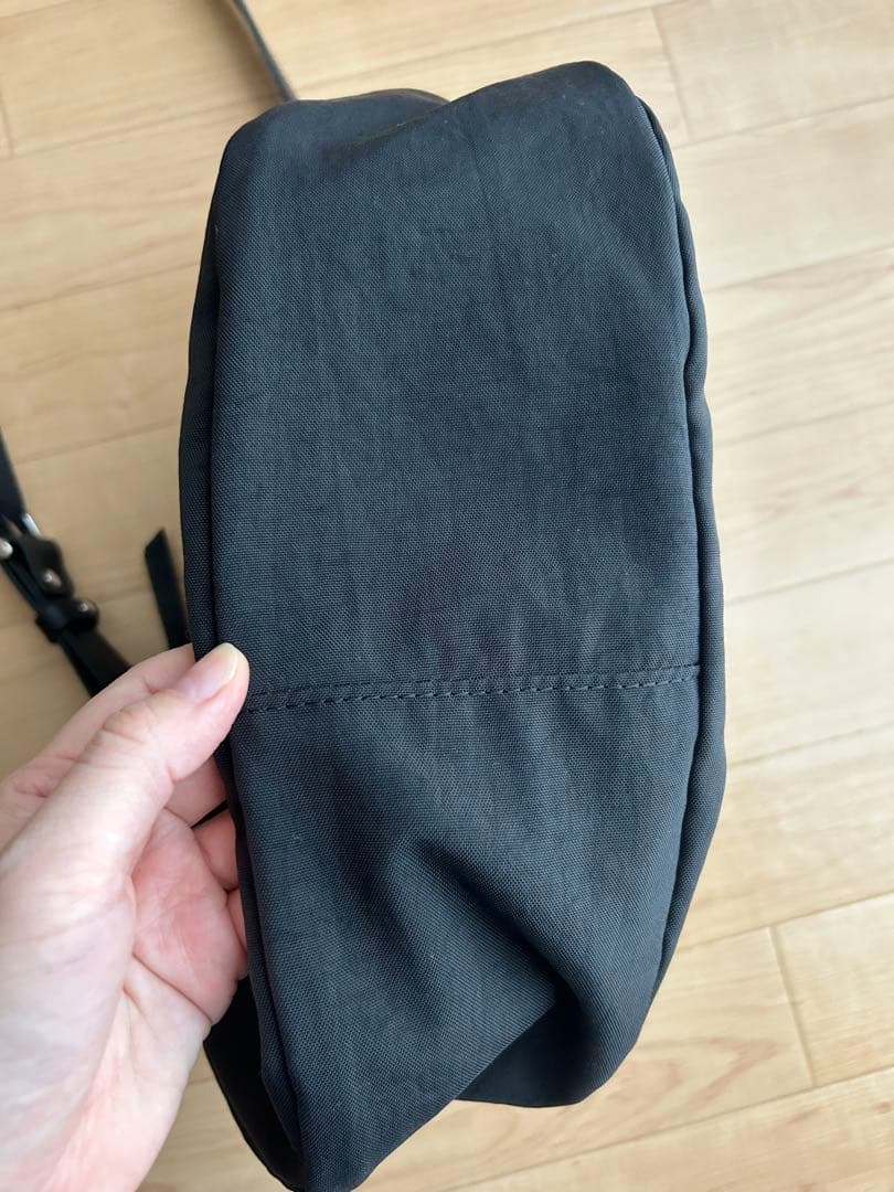 our ムーンショルダーバッグ