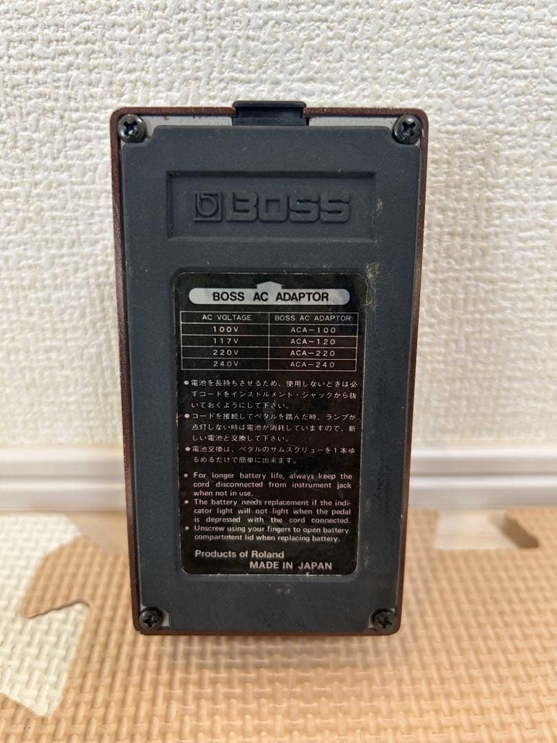 BOSS OC-2 オクターバー コンパクトエフェクター ギター　日本製　OC2