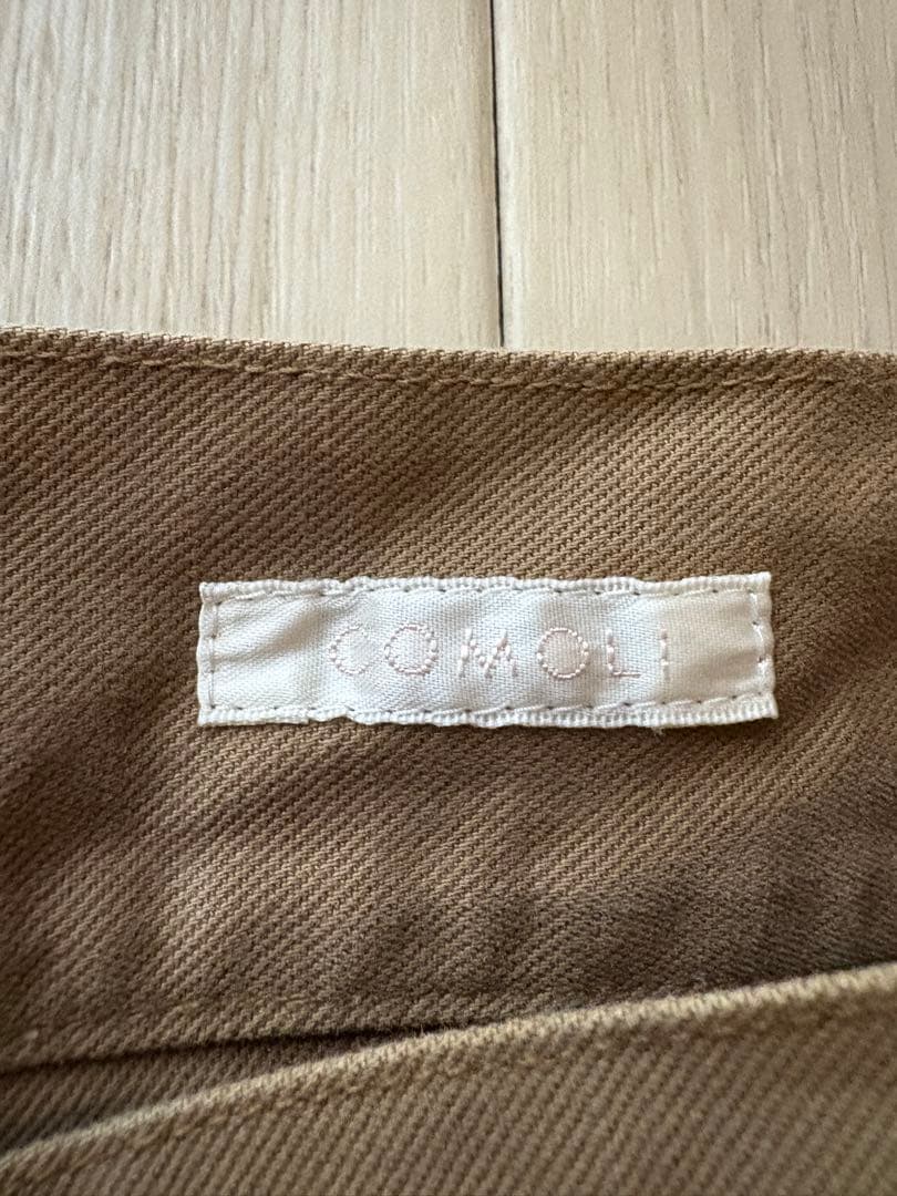 【売り切り】コモリ COMOLI チノパン　サイズ2