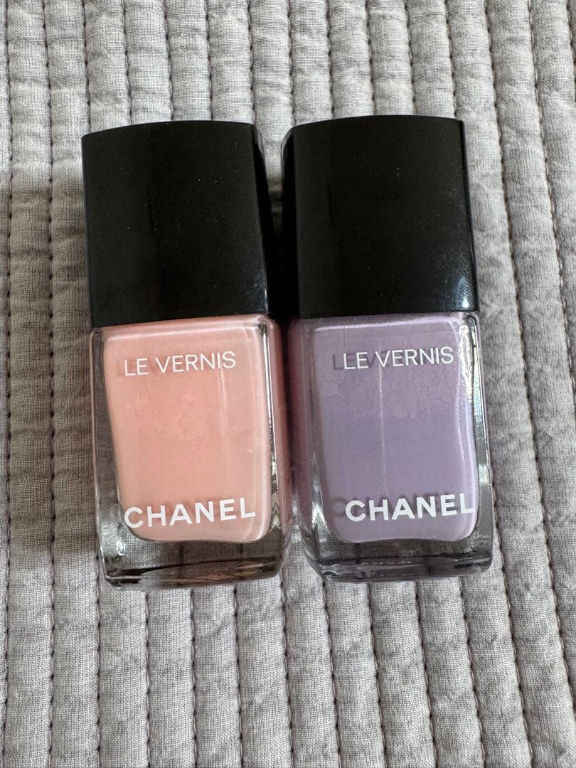 2回位使用　シャネル　マニキュア2色セット SKIEUSE INMORTELLE