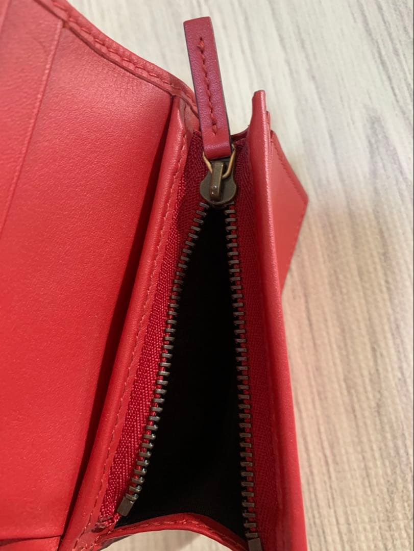 Gucci 財布　さくらんぼ