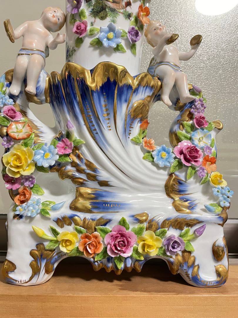 インテリア置物　エンジェル花瓶全長約４０センチ。