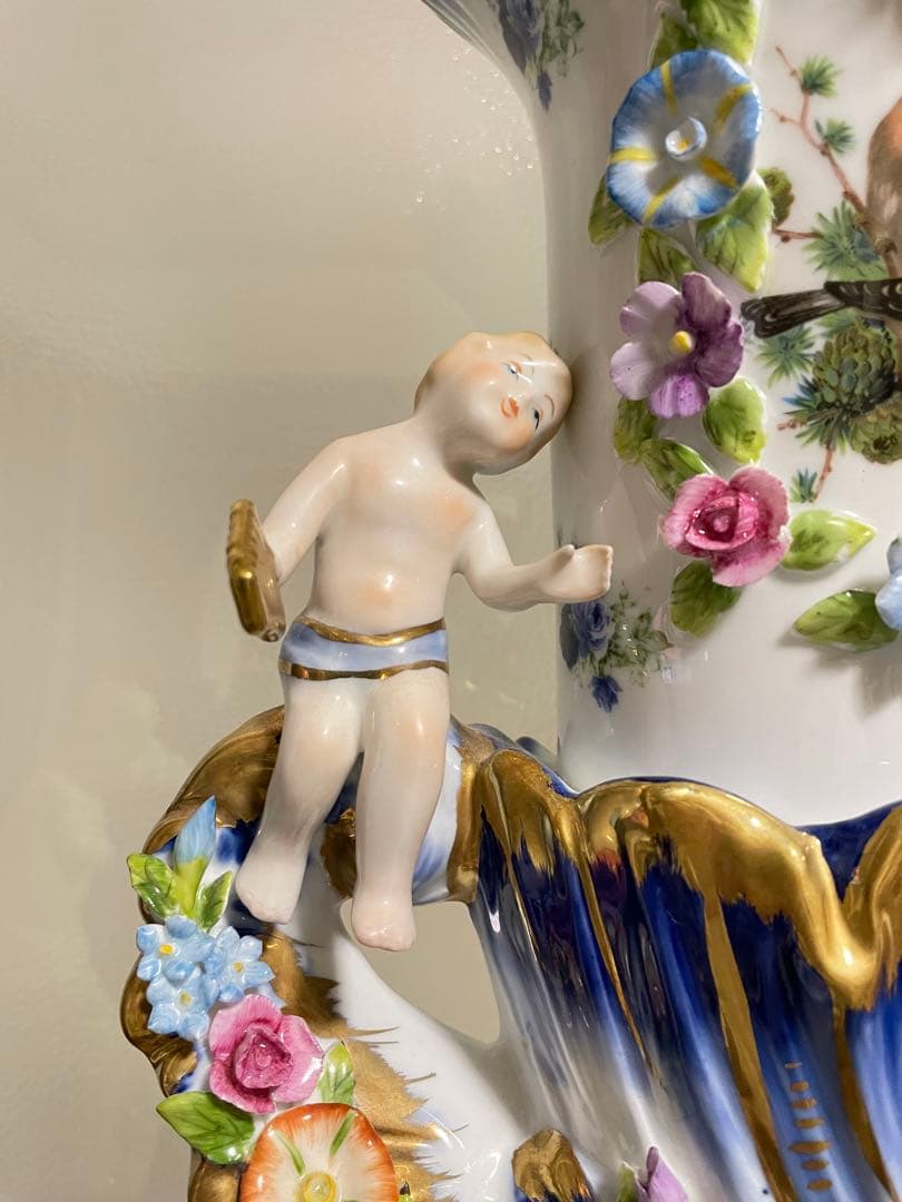 インテリア置物　エンジェル花瓶全長約４０センチ。