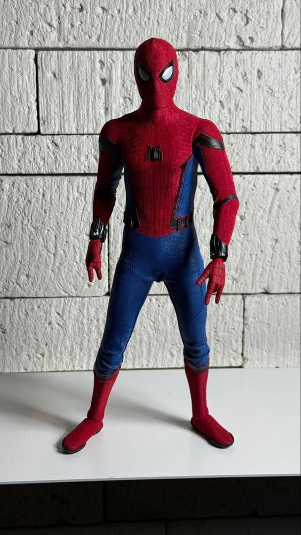 ホットトイズ　ムービーマスターピース スパイダーマン　ホームカミング　1/6