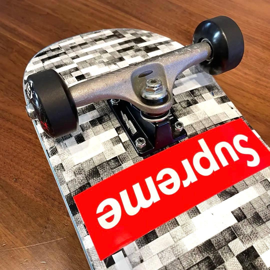 スケートボード　コンプリート　スケボー　8インチ サンダートラック　ホッケー