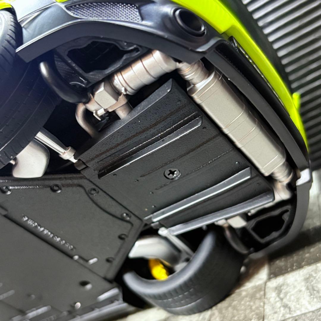 1/18 AUTOart ポルシェ 911 GT2 RS ヴァイザッハPKG