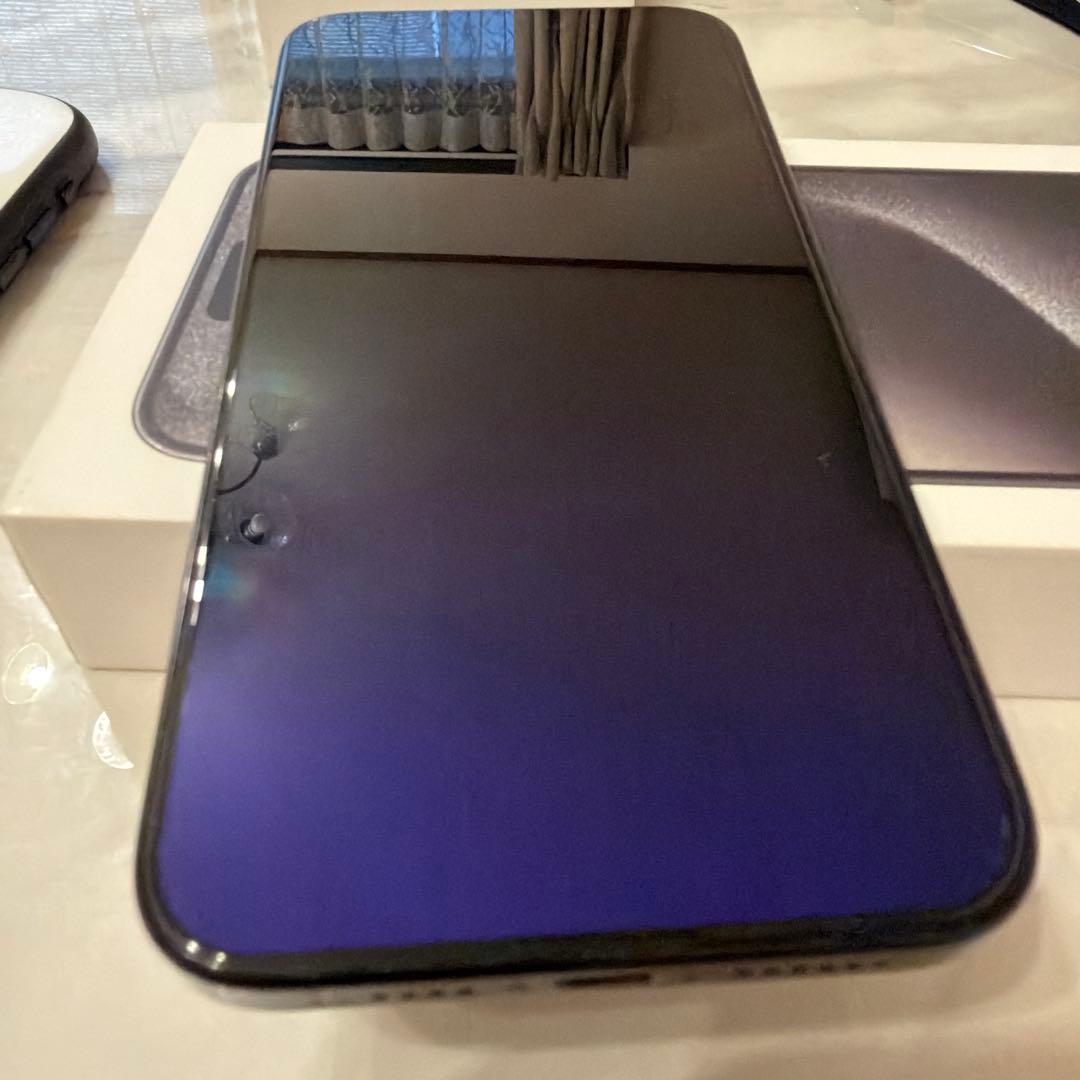 Apple iPhone ブラック 本体