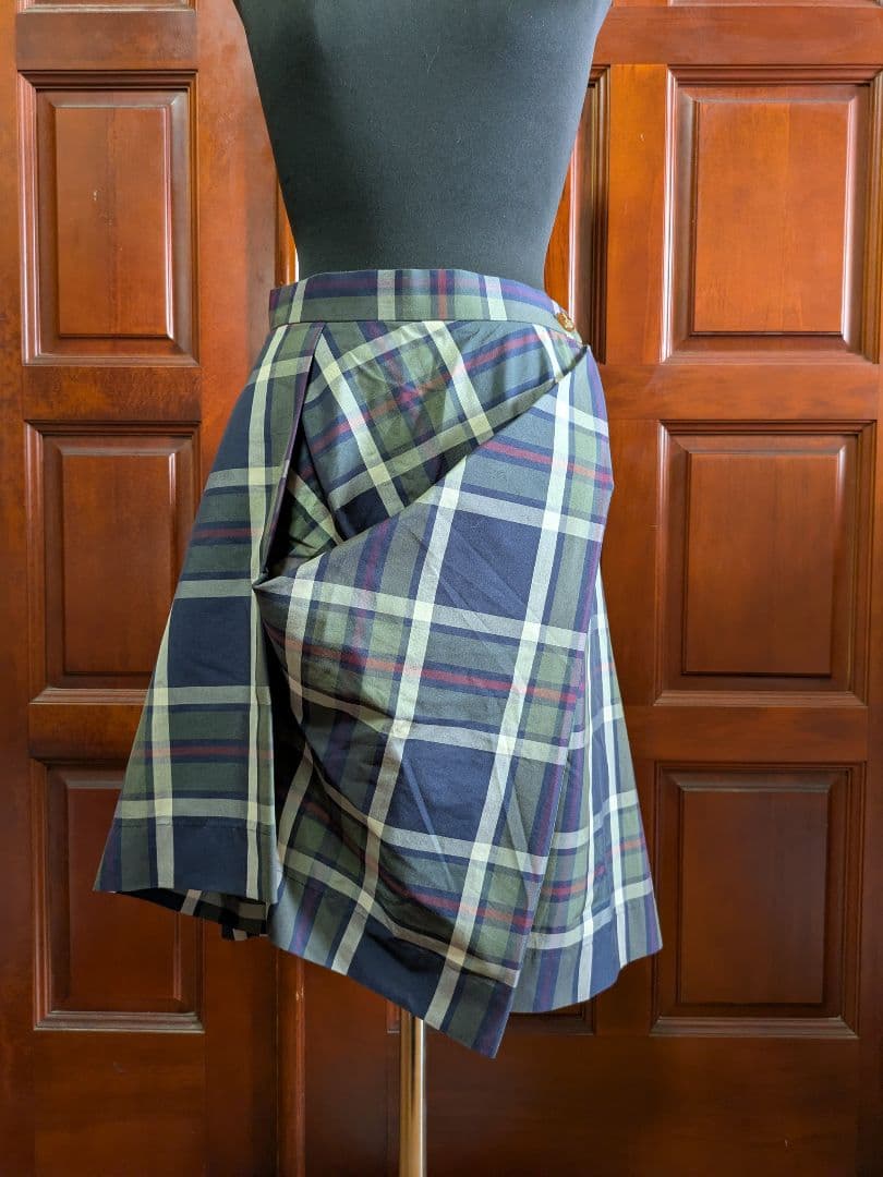 美品✨️ヴィヴィアンウエストウッドレッドレーベル 変形スカート チェック 2