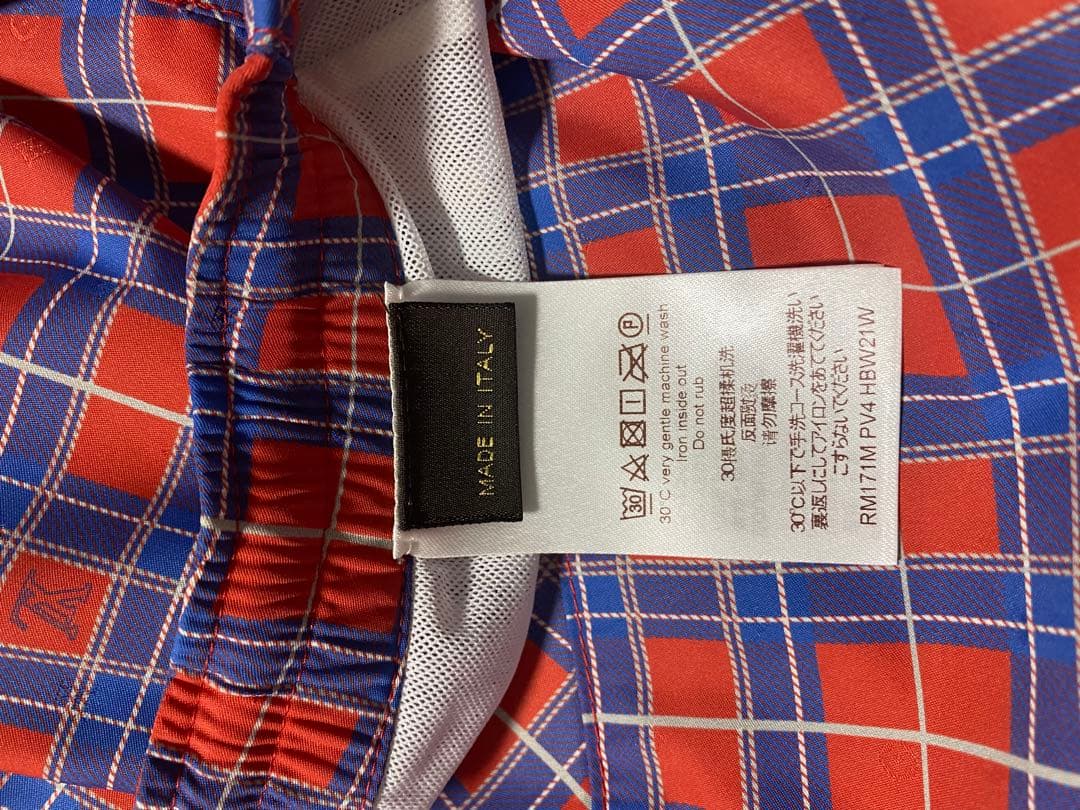 【売り切りSALE】LOUIS VUITTON スイムパンツ　ボードショーツ