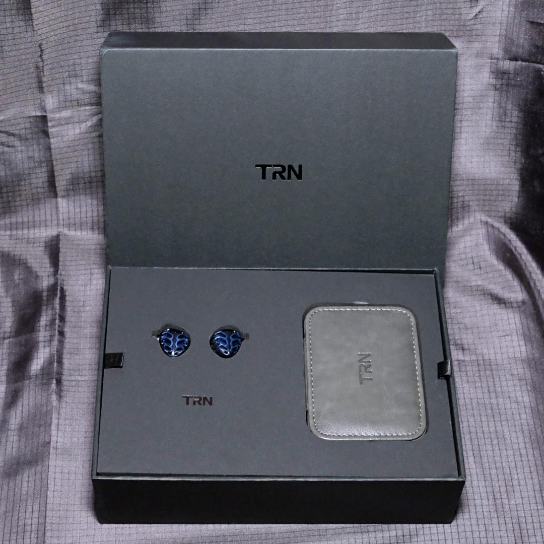 TRN Azure Dragon 青龍　平面駆動 イヤホン