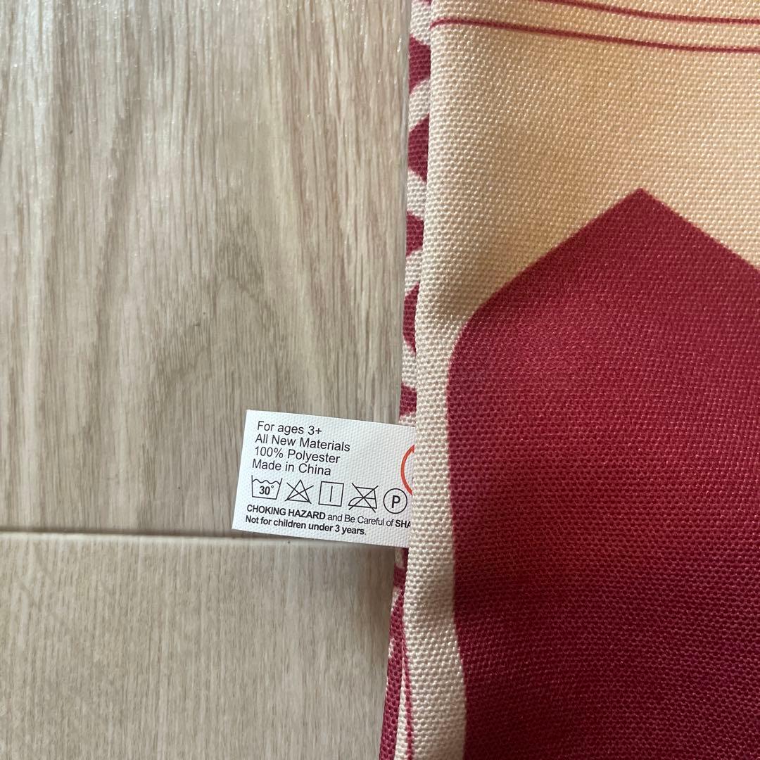 カタールパビリオン　クッションカバー