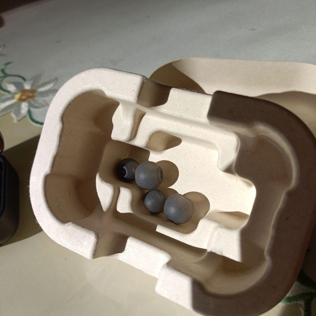 nvm DOTS ワイヤレスイヤホン