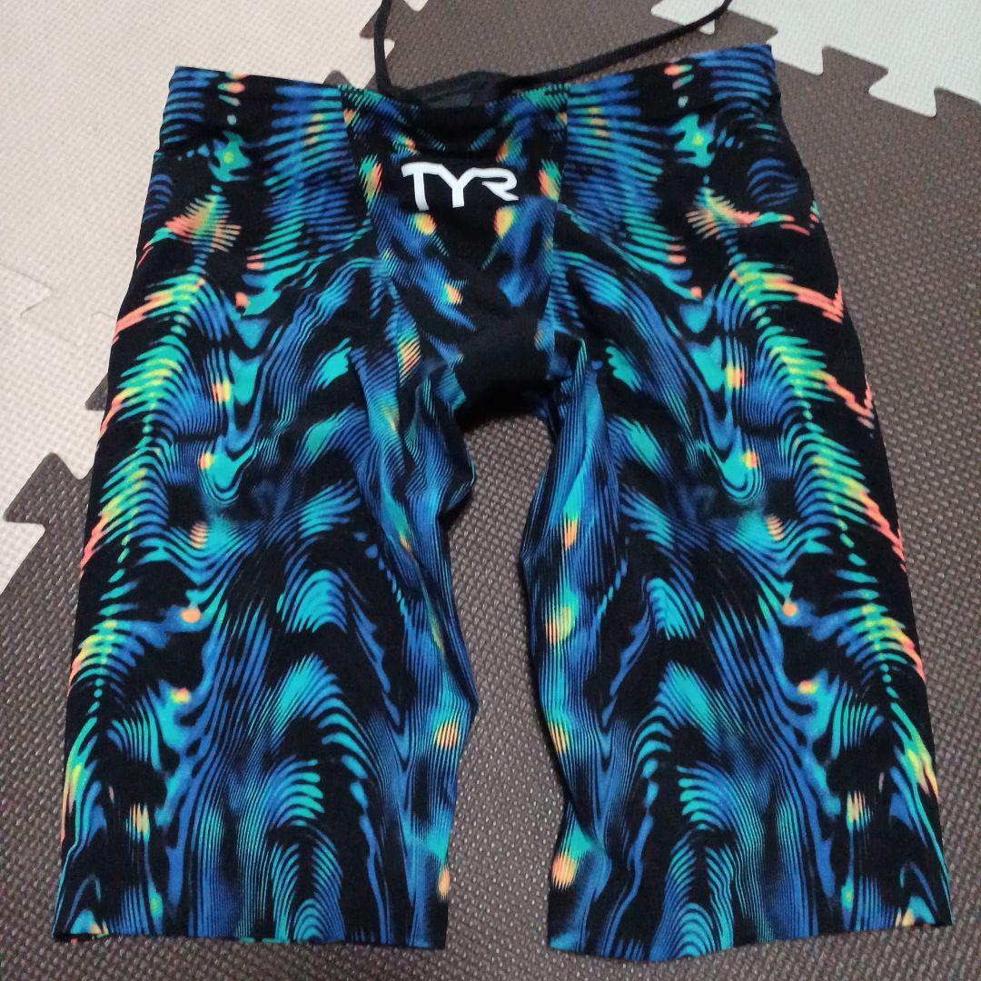 ティアベンゾー水着25