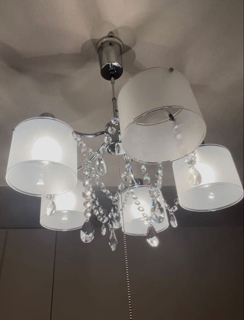 ホワイトシャンデリア 5灯 電球付き Francfranc