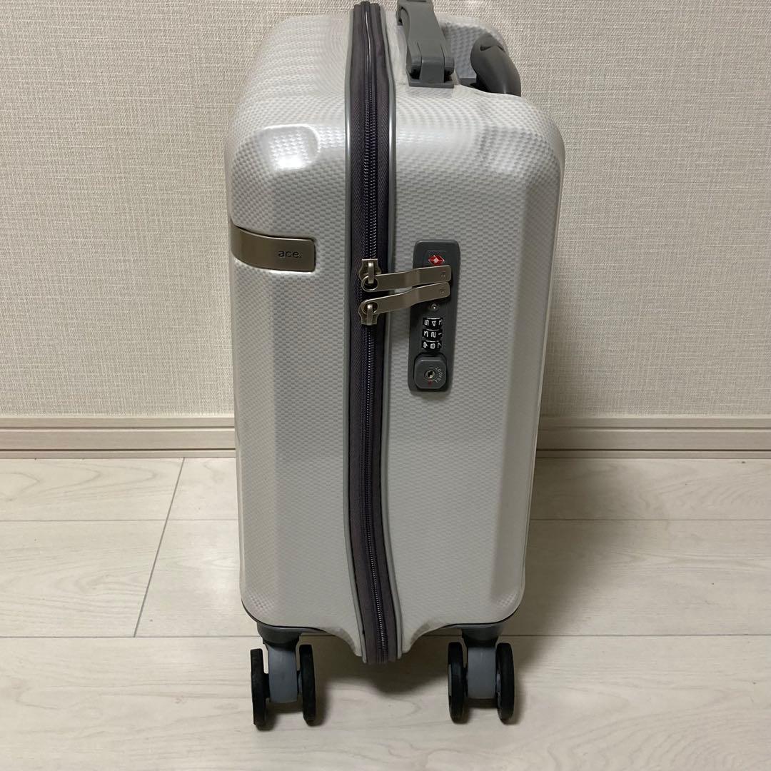 ace キャリーケース 小型