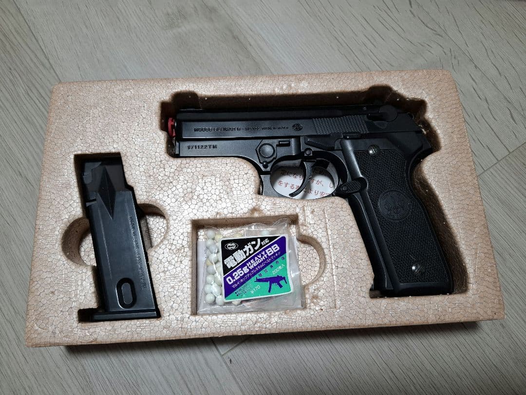 美品良品　クラウンモデル　東京マルイ　エアコッキングガン　5丁セット+1丁おまけ