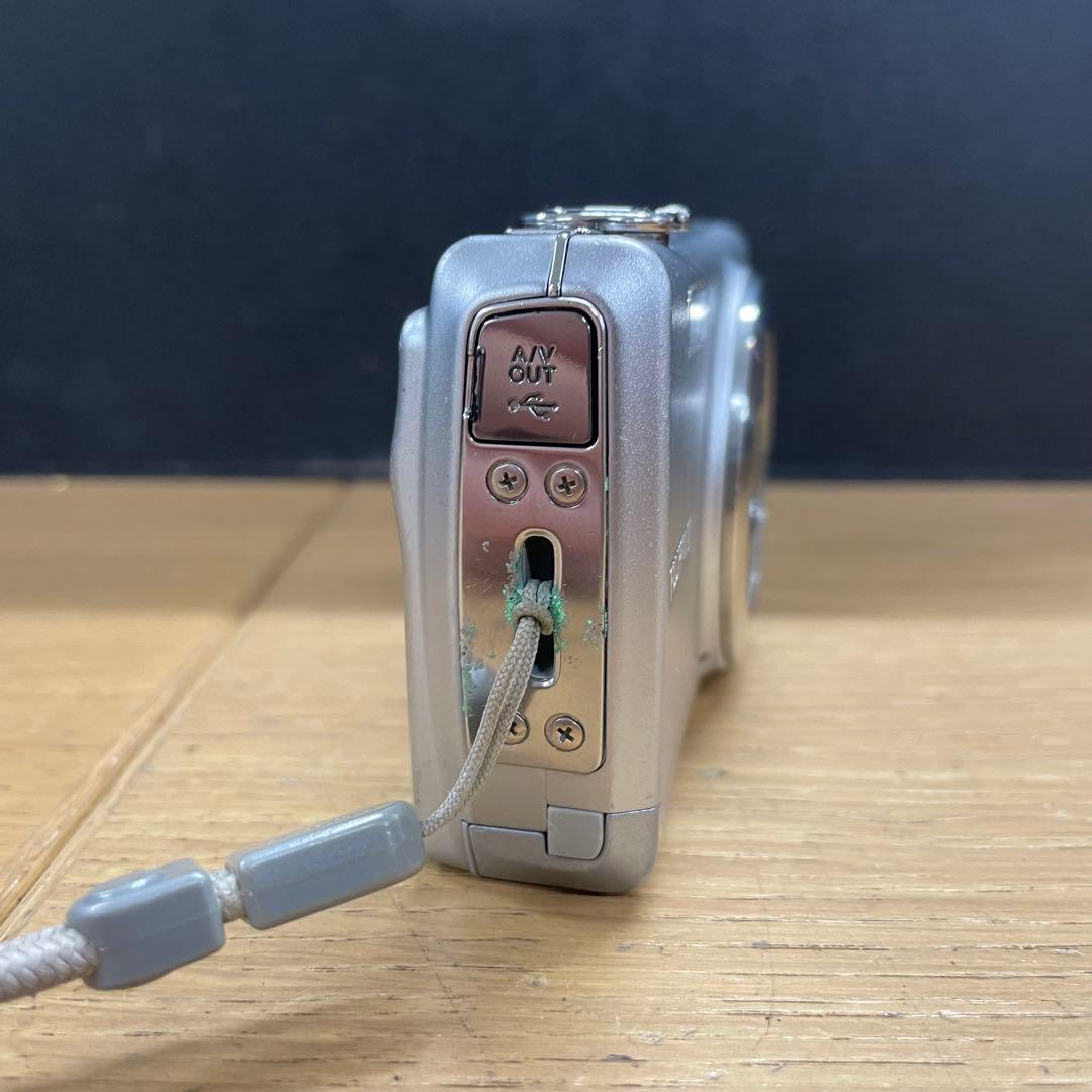 動作品 FUJIFILM Finepix F100fd コンパクトデジタルカメラ