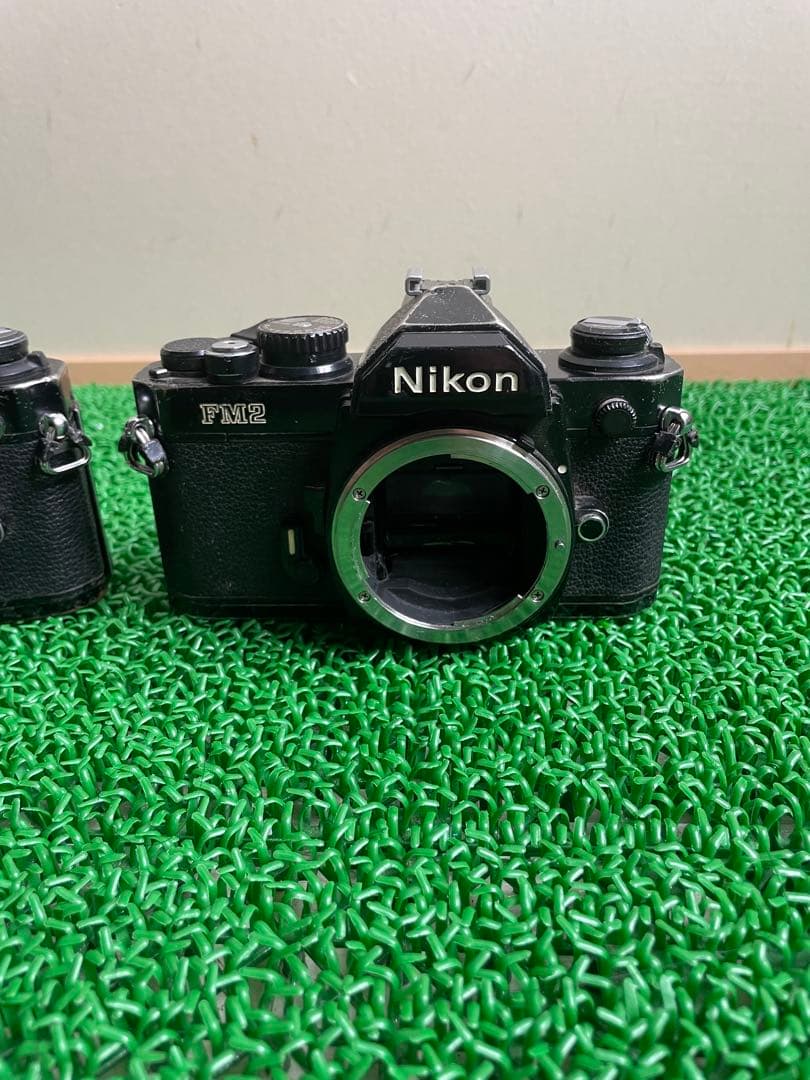 Nikon FM2 フィルムカメラ　2台セット　(ジャンク品)