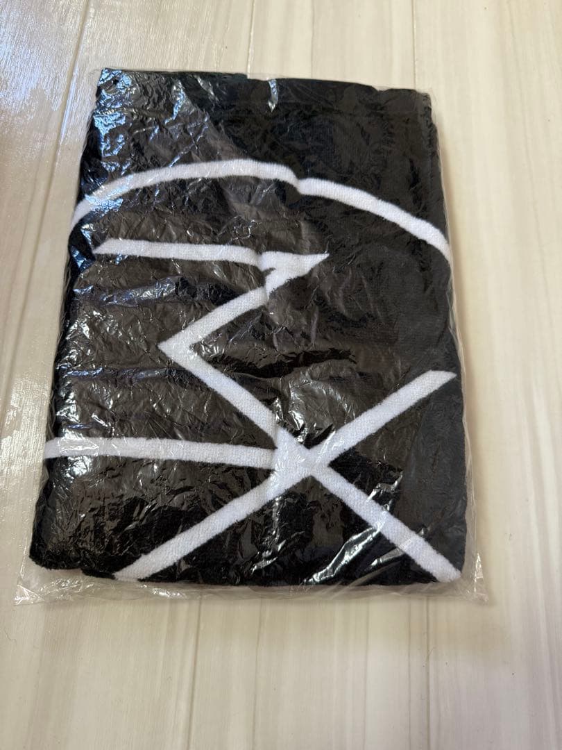 MIYAVI グッズ　まとめ売り　タオル　Tシャツ　ニット帽　25点　バラ売可