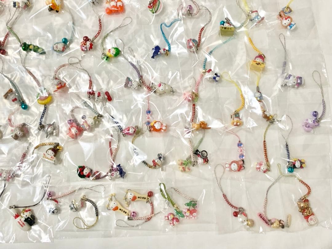 ご当地キティ　キーホルダー　ストラップ　ペン　170個セット　サンリオ