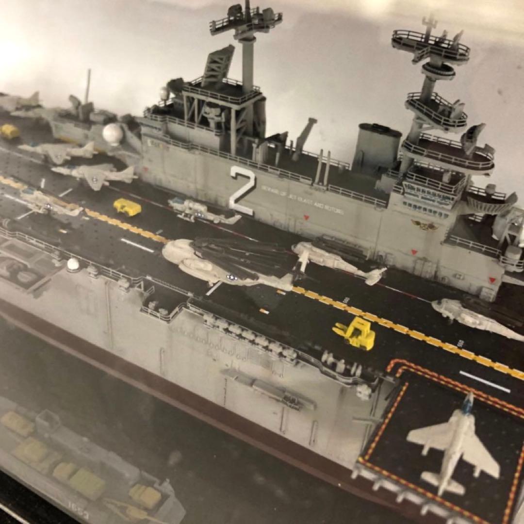 艦船模型セット アクリルケース付 空母 プラモデル 完成品 コレクション