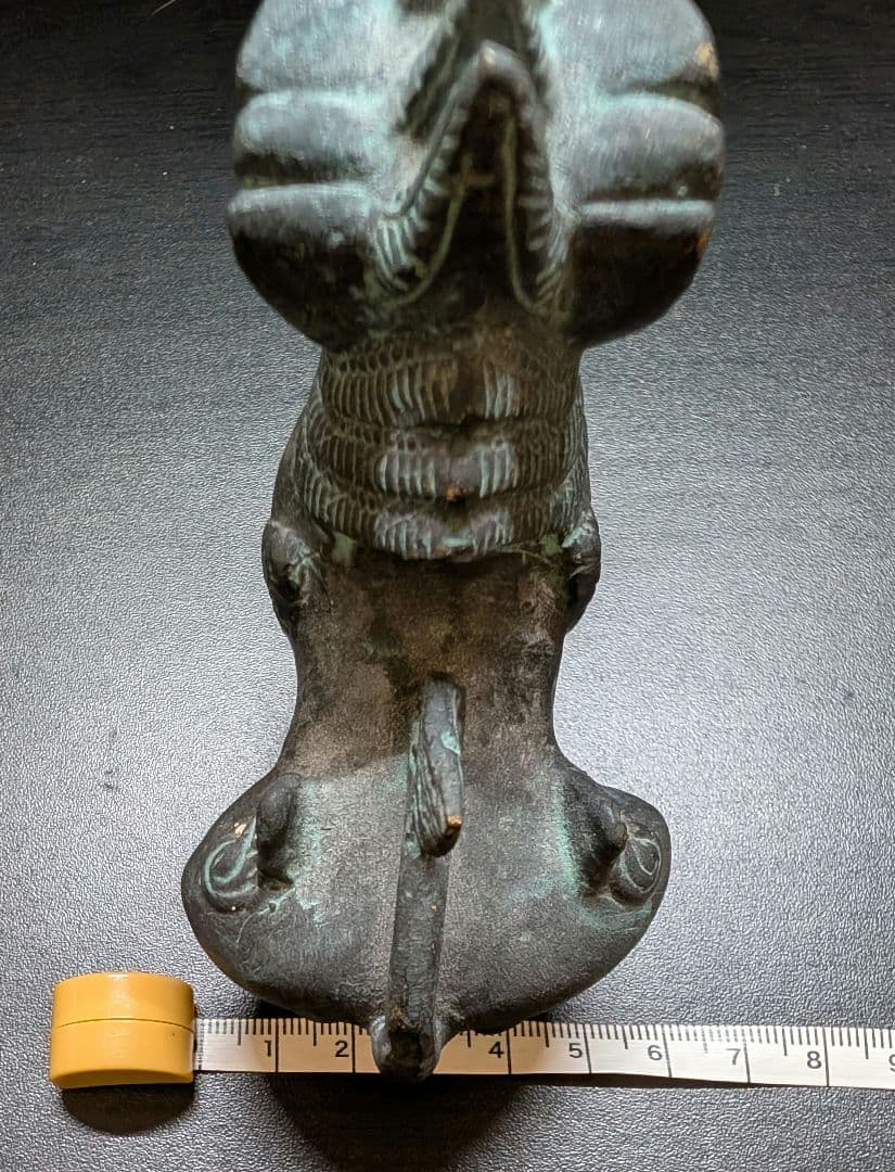 【良品】青銅製　聖獣置物　時代物　骨董アンティーク　麒麟