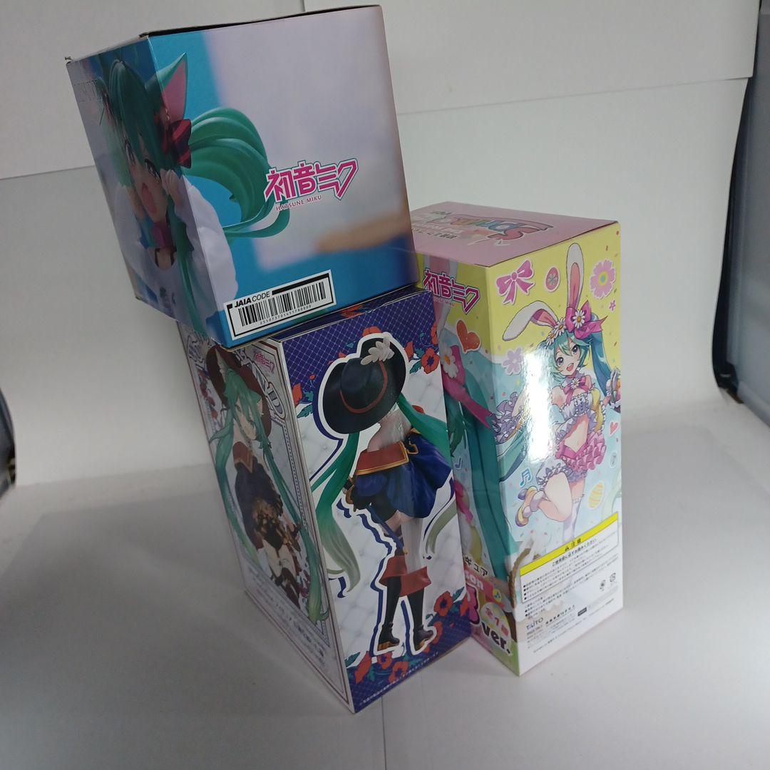 初音ミク フィギュア　デスクトップキュート　猫　長靴を履いた猫　イースター