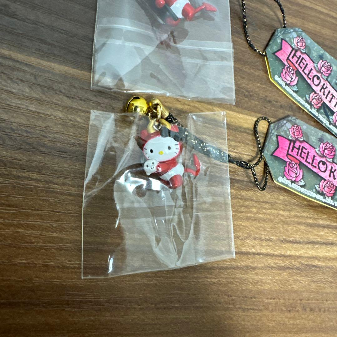 【未開封・送料無料】キティちゃん 根付け ストラップ 2006年 デビルKT2点