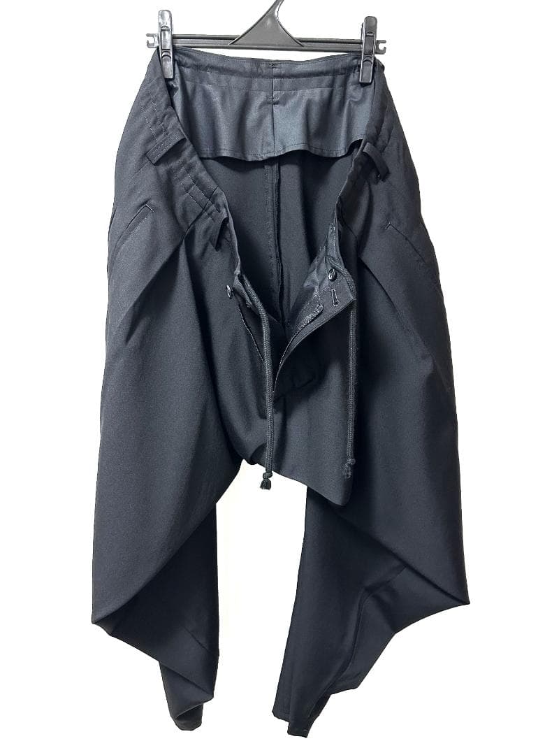 ✨極美品✨ ヨウジヤマモト プールオム 23AW シワギャバ 内股ドレープパンツ